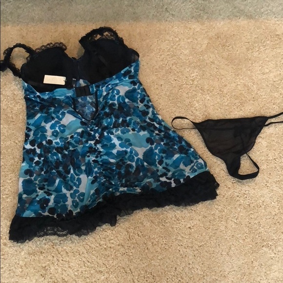 NWT lingerie set with black thong size L - Picture 4 of 4